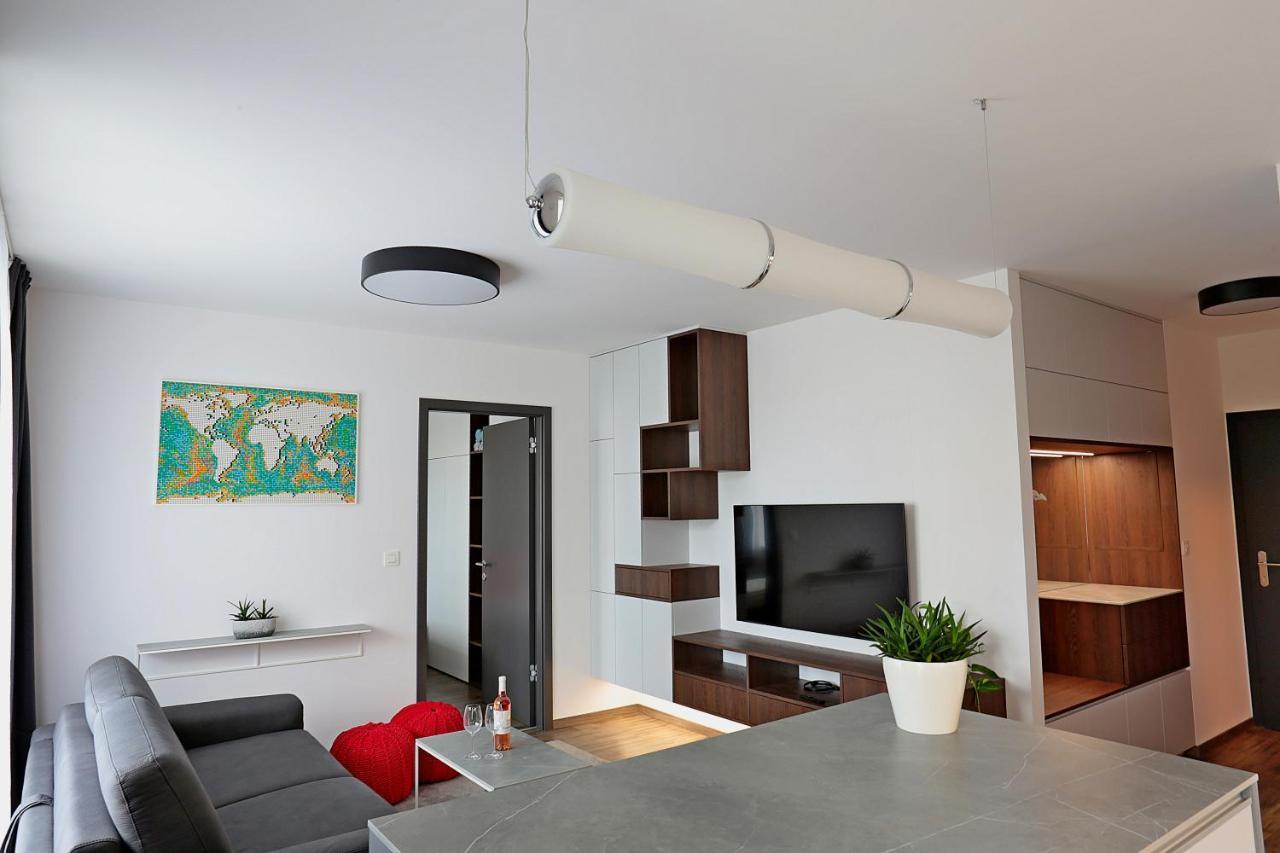 Modern Apartment Near The City Centre Urban Bratislava Exteriér fotografie